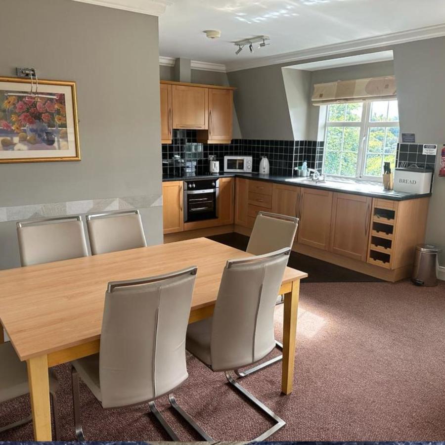 Spacious 2 Bedroom Apartment In Килларни Экстерьер фото