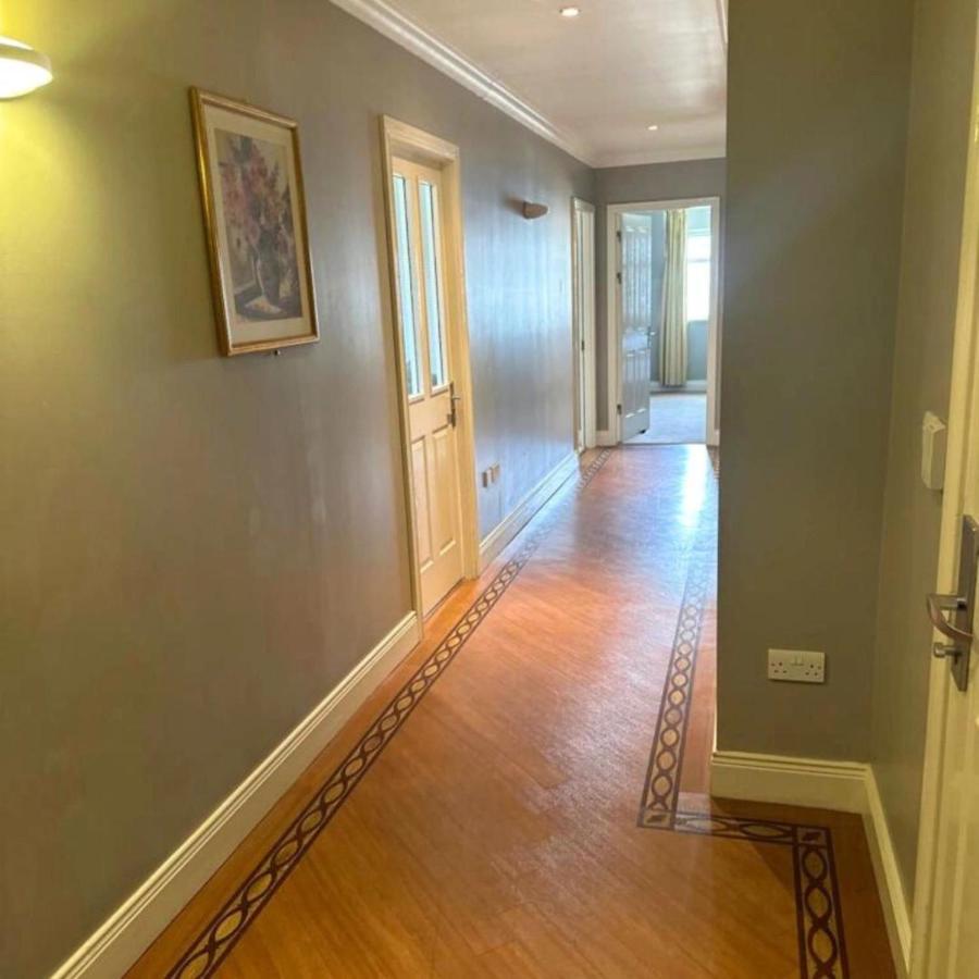 Spacious 2 Bedroom Apartment In Килларни Экстерьер фото
